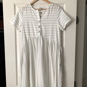 White striped dress with pockets